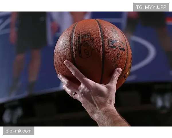 NBA与FIBA罚球规则区别解析，带你彻底看懂两大体系的判罚差异